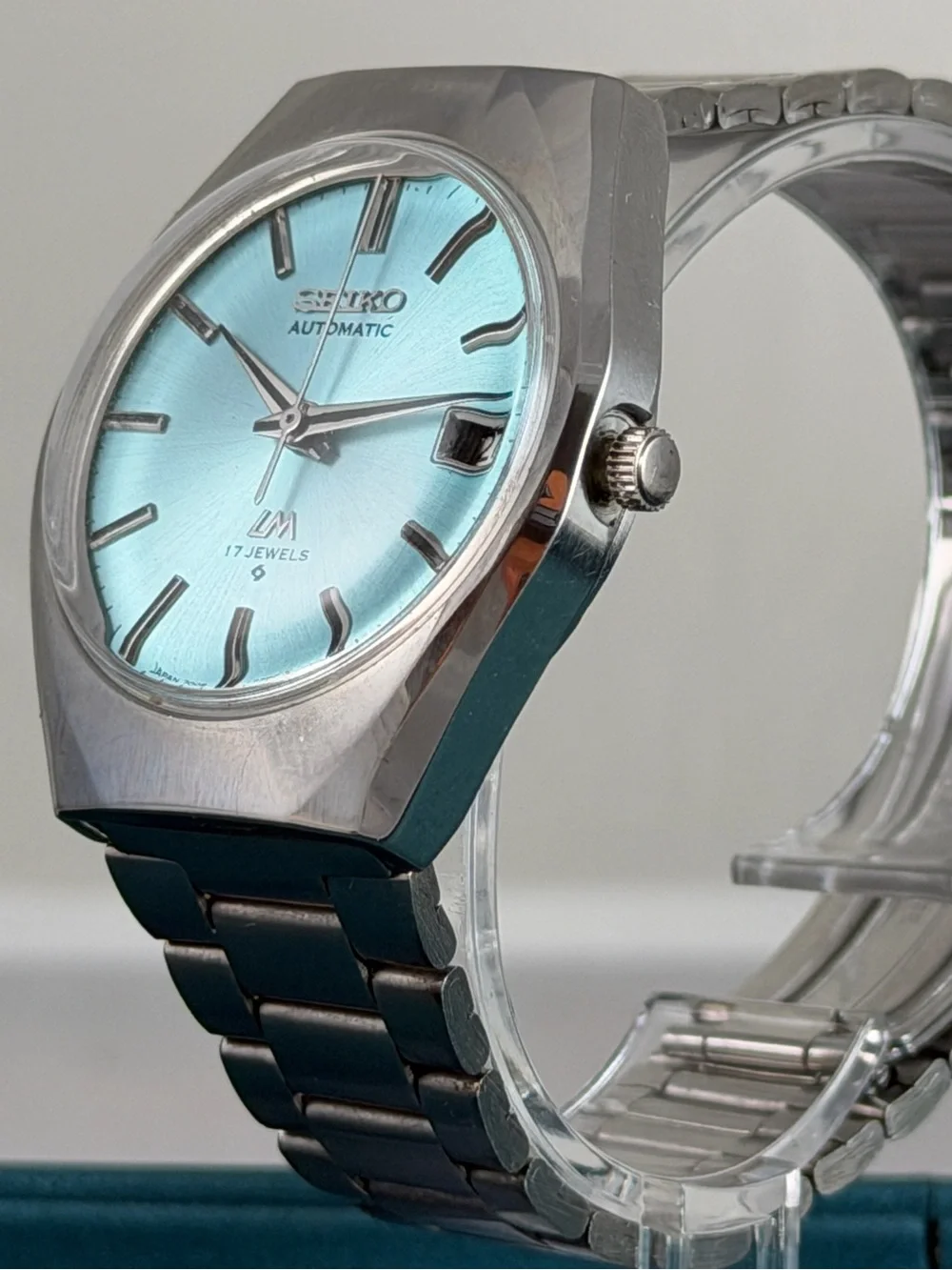Vintage Seiko Automatic Men’s Watch Light Blue Dial Running